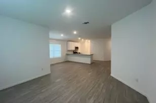 1236 Treehouse Ln Ln, New Braunfels, TX 78130 - Photo 17