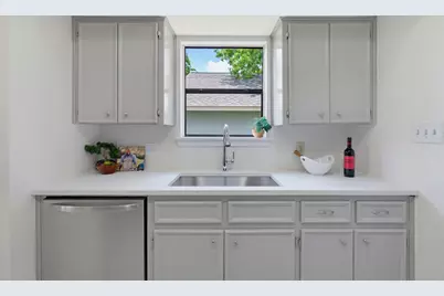 1812 Wagon Gap Drive, Round Rock, TX 78681 - Photo 13