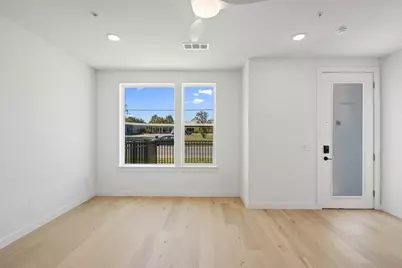 2113 E M Franklin Avenue #88, Austin, TX 78723 - Photo 3
