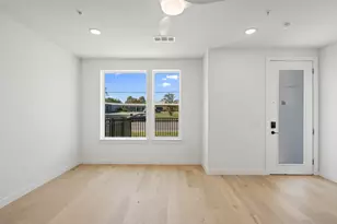 2113 E M. Franklin Ave, Austin, TX 78723 - Photo 3