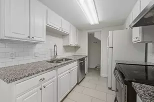 2124 Burton Dr, Austin, TX 78741 - Photo 3