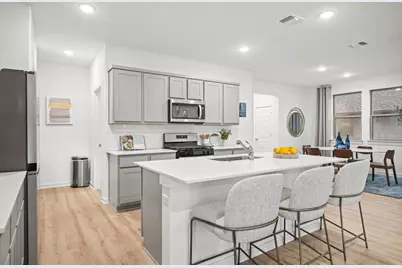 194 Hornet Street, Elgin, TX 78621 - Photo 7