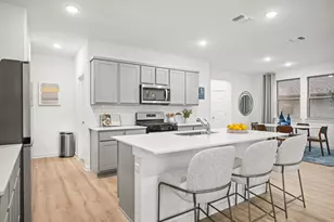 194 Hornet St, Elgin, TX 78621 - Photo 7