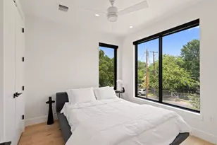 2102 Oxford St, Austin, TX 78704 - Photo 33