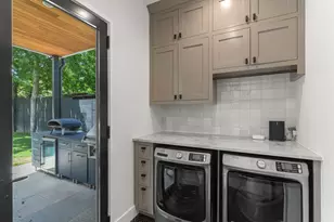 2102 Oxford St, Austin, TX 78704 - Photo 35
