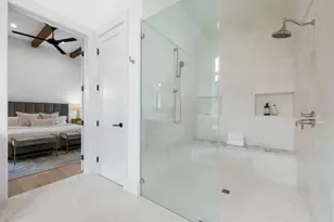 6006 Cary Dr, Austin, TX 78757 - Photo 29