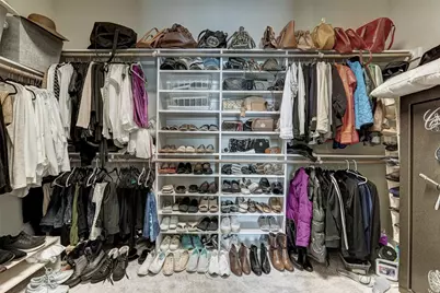 260 Baldovino Skyway, Lakeway, TX 78738 - Photo 17