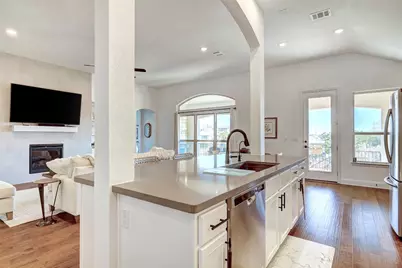 260 Baldovino Skyway, Lakeway, TX 78738 - Photo 11