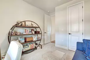 260 Baldovino Skyway, Lakeway, TX 78738 - Photo 23