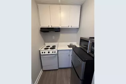 311 E 31 Street #203B, Austin, TX 78705 - Photo 3