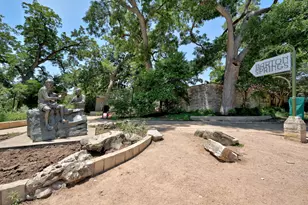 1205 Kinney Ave, Austin, TX 78704 - Photo 35