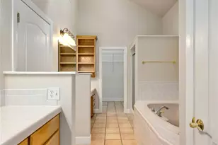 1118 Rustic Ln, Spicewood, TX 78669 - Photo 17