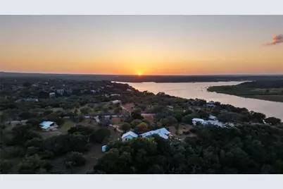 1118 Rustic Lane, Spicewood, TX 78669 - Photo 31