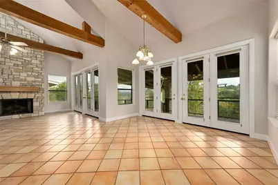 1118 Rustic Lane, Spicewood, TX 78669 - Photo 7