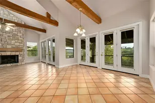 1118 Rustic Ln, Spicewood, TX 78669 - Photo 7