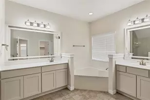 137 White Sage Ln, Liberty Hill, TX 78642 - Photo 15