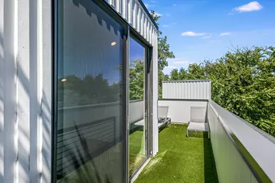 1304 Navasota Street, Austin, TX 78702 - Photo 21