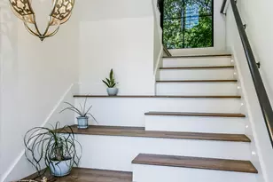 1304 Navasota St, Austin, TX 78702 - Photo 11