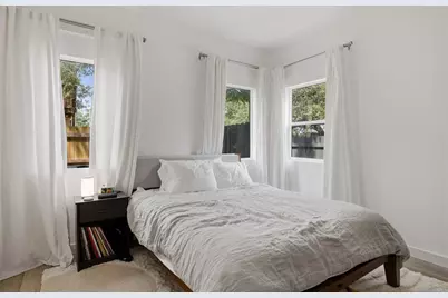 1803 Bouldin Avenue, Austin, TX 78704 - Photo 21