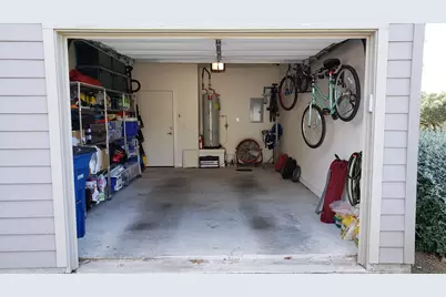 1201 Grove Boulevard #1801, Austin, TX 78741 - Photo 11