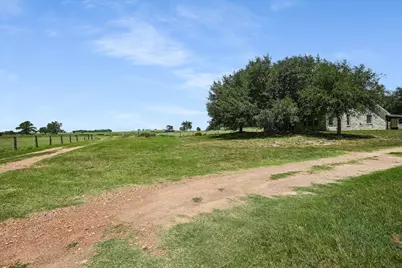 1170 Private Road 3241, Lincoln, TX 78948 - Photo 3