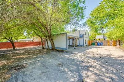 1303 E Saint Johns Avenue, Austin, TX 78752 - Photo 29