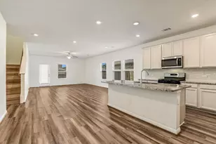 202 Grasslands Trl, Hutto, TX 78634 - Photo 3