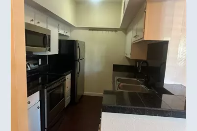 1509 W 39 1/2 Street #104, Austin, TX 78756 - Photo 5