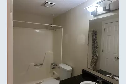 1509 W 39 1/2 Street #104, Austin, TX 78756 - Photo 7