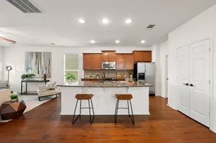 10028 Wading Pool Path, Austin, TX 78748 - Photo 5