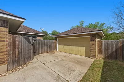 6516 Bay City Bend, Austin, TX 78725 - Photo 31