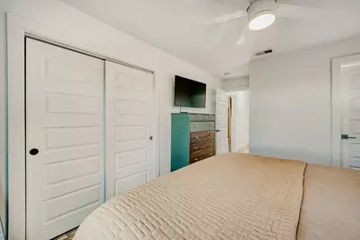5313 Downs Drive, Austin, TX 78721 - Photo 15