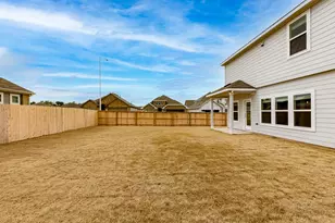 15501 Lustrous Amber Cv, Del Valle, TX 78617 - Photo 33