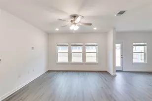 15501 Lustrous Amber Cv, Del Valle, TX 78617 - Photo 7