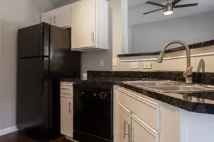 2320 Gracy Farms Ln, Austin, TX 78758 - Photo 9