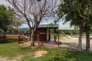 855 Aspen Ln, Cottonwood Shores, TX 78657 - Photo 33