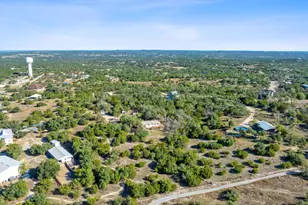 220 Harmon Hills Rd, Dripping Springs, TX 78620 - Photo 37