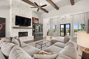 104 Green Branch Ct, Liberty Hill, TX 78642 - Photo 5