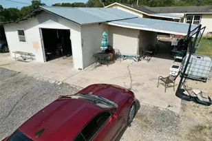 622 Long Hollow Rd, Dale, TX 78616 - Photo 13