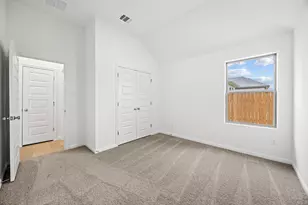 204 Hornet St, Elgin, TX 78621 - Photo 13