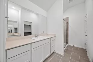 204 Hornet St, Elgin, TX 78621 - Photo 19