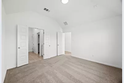 204 Hornet Street, Elgin, TX 78621 - Photo 17