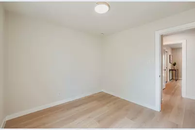 7806 Whitsun Drive, Austin, TX 78749 - Photo 17