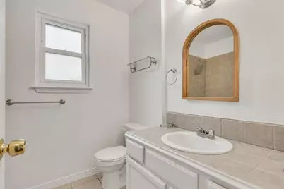 807 Travis Street, Lockhart, TX 78644 - Photo 13