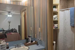 206 Loesch Dr, Elgin, TX 78621 - Photo 19