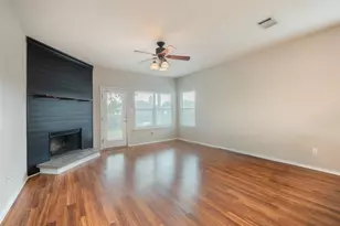 115 N Brown St, Hutto, TX 78634 - Photo 5