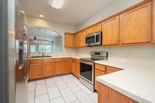 115 N Brown St, Hutto, TX 78634 - Photo 9