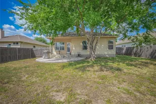 115 N Brown St, Hutto, TX 78634 - Photo 27