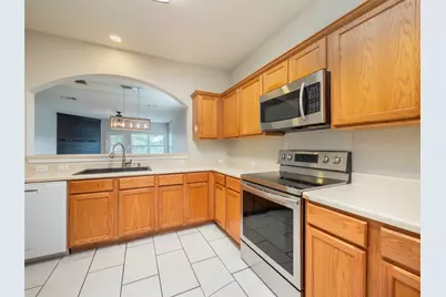 115 N Brown Street, Hutto, TX 78634 - Photo 13