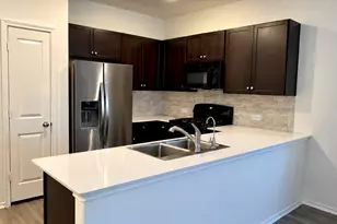 14304 Tordillo Dr, Elgin, TX 78621 - Photo 3
